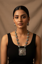 Load image into Gallery viewer, Long Saaz Necklace Antique Silver
