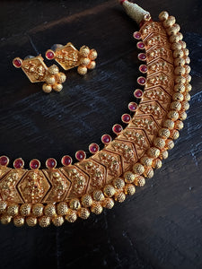 Vajrateek Necklace Gold Polish