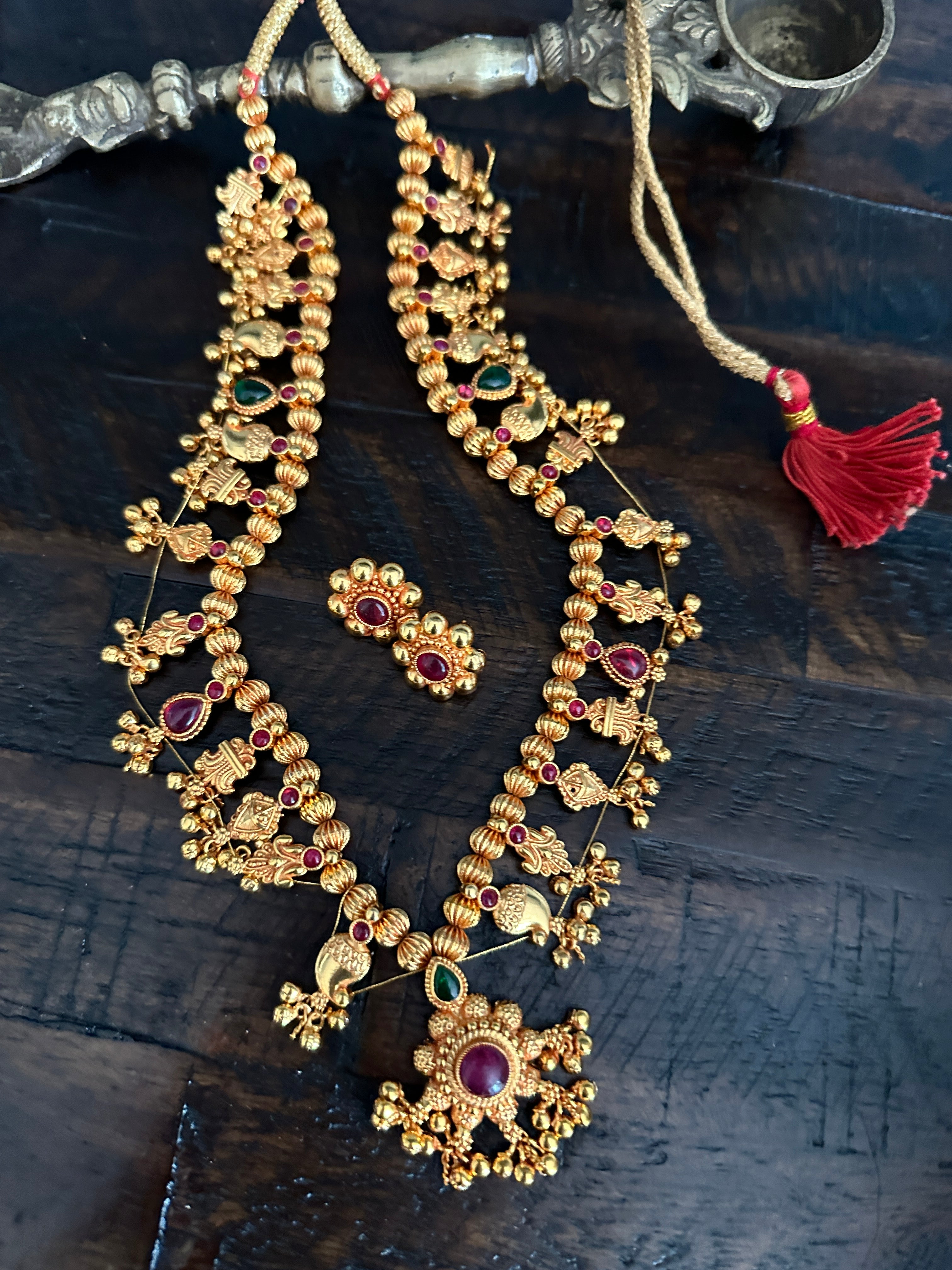 Saaz Necklace Antique Gold 3