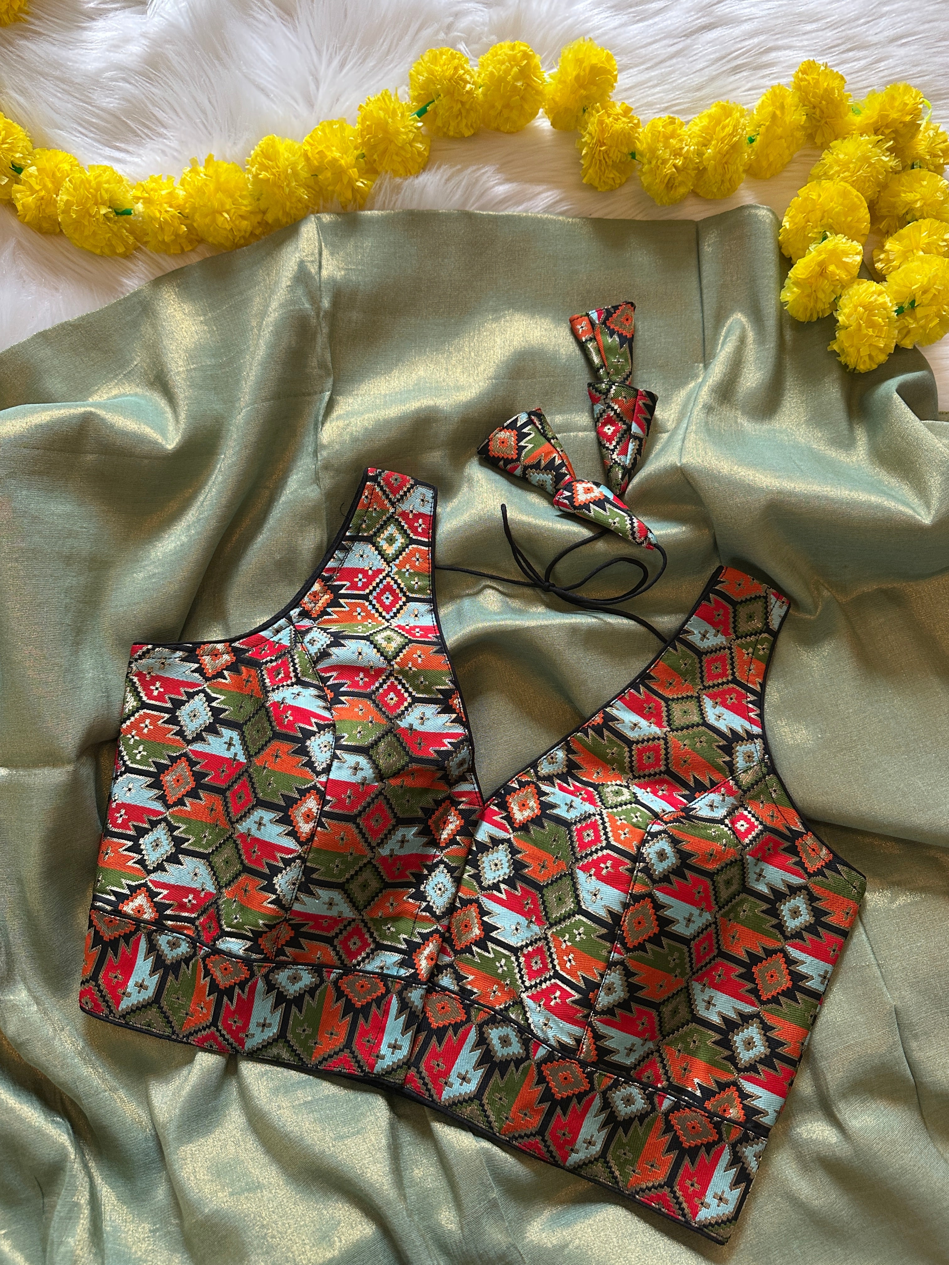 Mul Tissue Saree + FREE Blouse Combo Offer