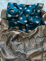 Load image into Gallery viewer, Banarasi Rhinestone Saree
