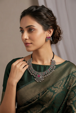 Load image into Gallery viewer, Short Saaz Necklace Antique Silver
