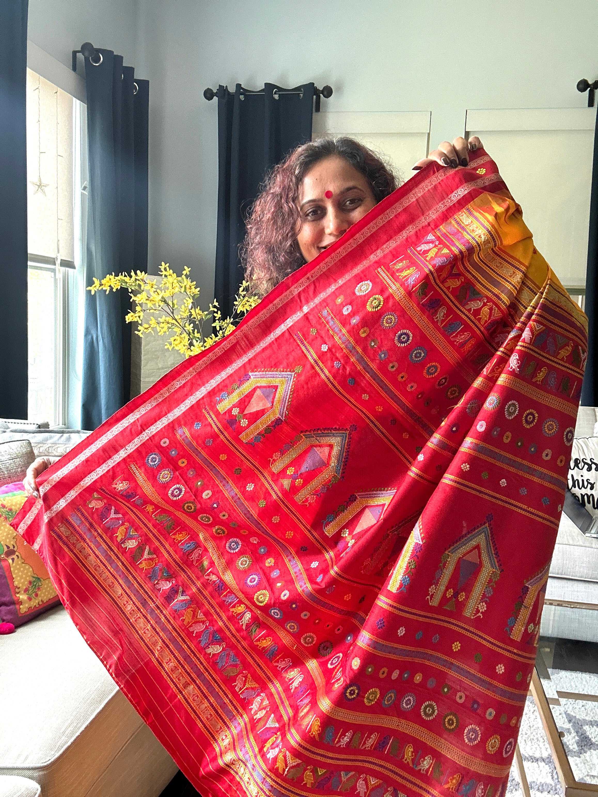 Dolabedi Silk Saree - Heritage Weaves Edition