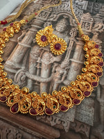 Load image into Gallery viewer, Ganesha Necklace Gold Polish
