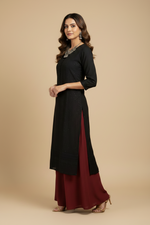 Load image into Gallery viewer, Embroidered Long Kurta
