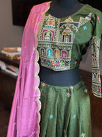 Load image into Gallery viewer, Jharokha Designer Silk Skirt Set
