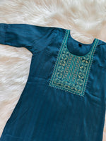 Load image into Gallery viewer, Embroidered Long Kurta
