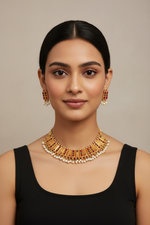 Load image into Gallery viewer, Vajrateek Necklace Gold Polish
