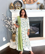 Load image into Gallery viewer, Cotton Print Dress 2
