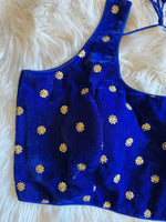Load image into Gallery viewer, Bollywood Velvet Sequin Blouse
