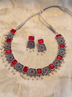 Load image into Gallery viewer, Stone Necklace Set
