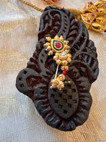 Load image into Gallery viewer, Gold Nose Pin
