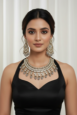 Load image into Gallery viewer, Crystal &amp; Mirror Bold Choker Set with Teeka- Grey
