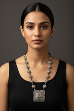 Load image into Gallery viewer, Long Haar Necklace Antique Silver
