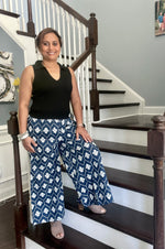 Load image into Gallery viewer, Cotton Palazzo - Navy
