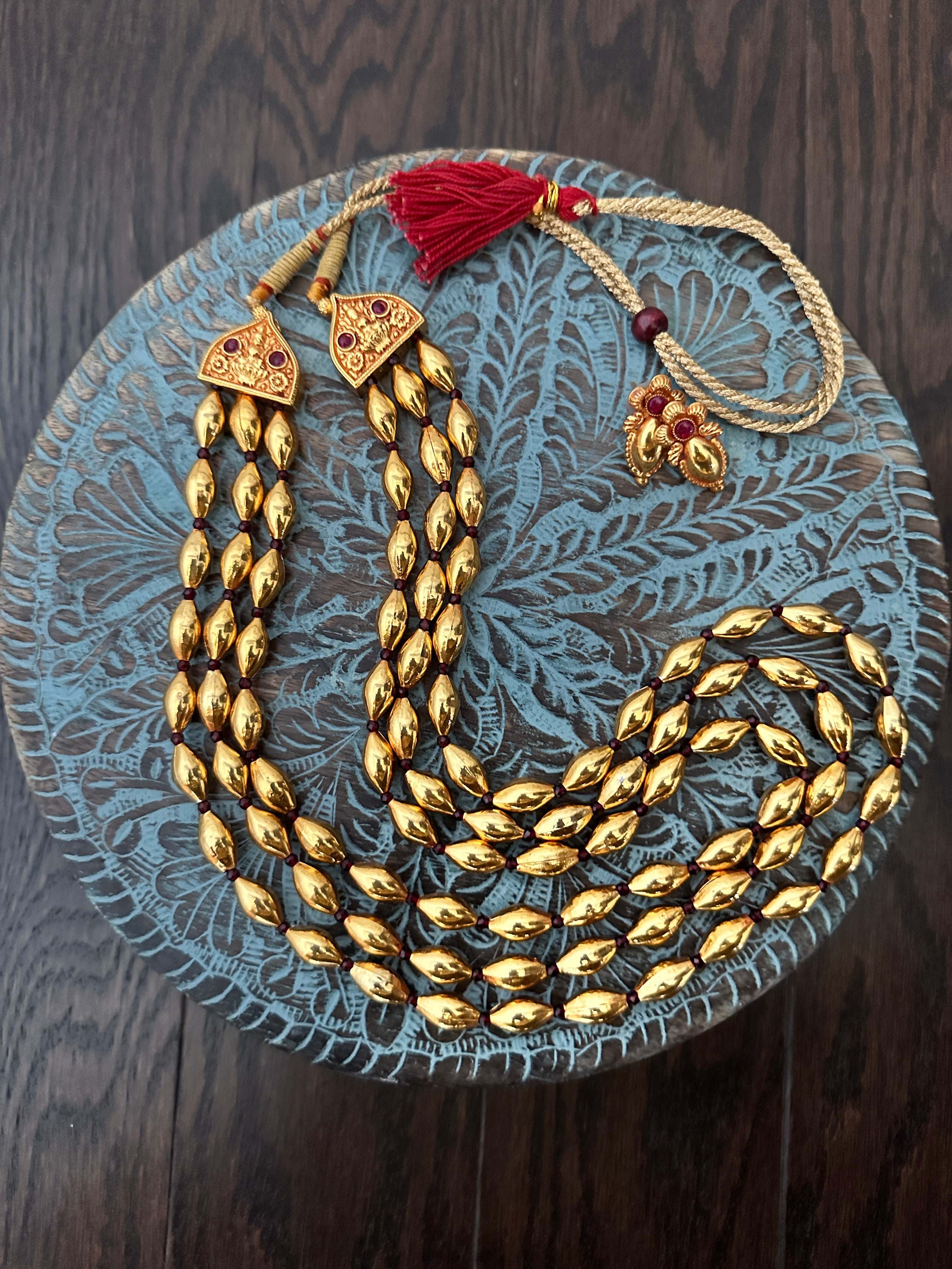 Gold Polish Bormaal Necklace