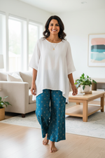Load image into Gallery viewer, Rayon Culottes - Teal
