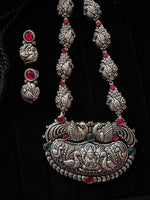 Load image into Gallery viewer, Long Haar Necklace Antique Silver
