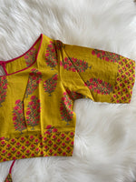 Load image into Gallery viewer, Cotton Printed Blouse - Yellow
