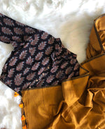 Load image into Gallery viewer, Block Print Cotton Croptop Blouse - Black
