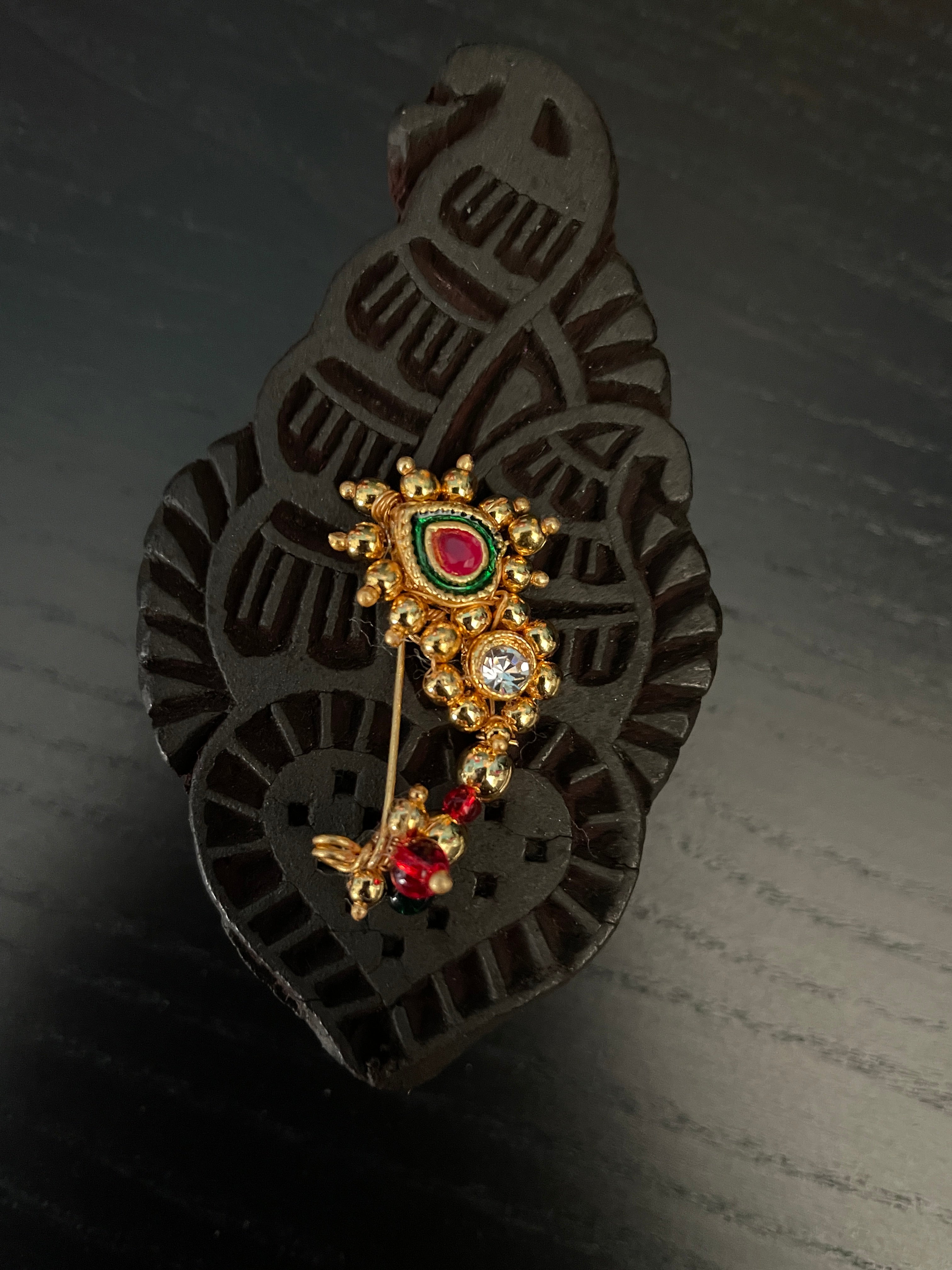 Gold Polish Nose Pin