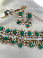 Load image into Gallery viewer, Crystal &amp; Mirror Choker Set - Emerald Green
