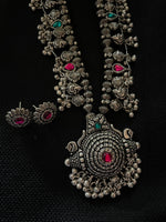 Load image into Gallery viewer, Long Saaz Necklace Silver Polish
