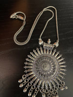 Load image into Gallery viewer, Sun Chain Necklace Silver Polish

