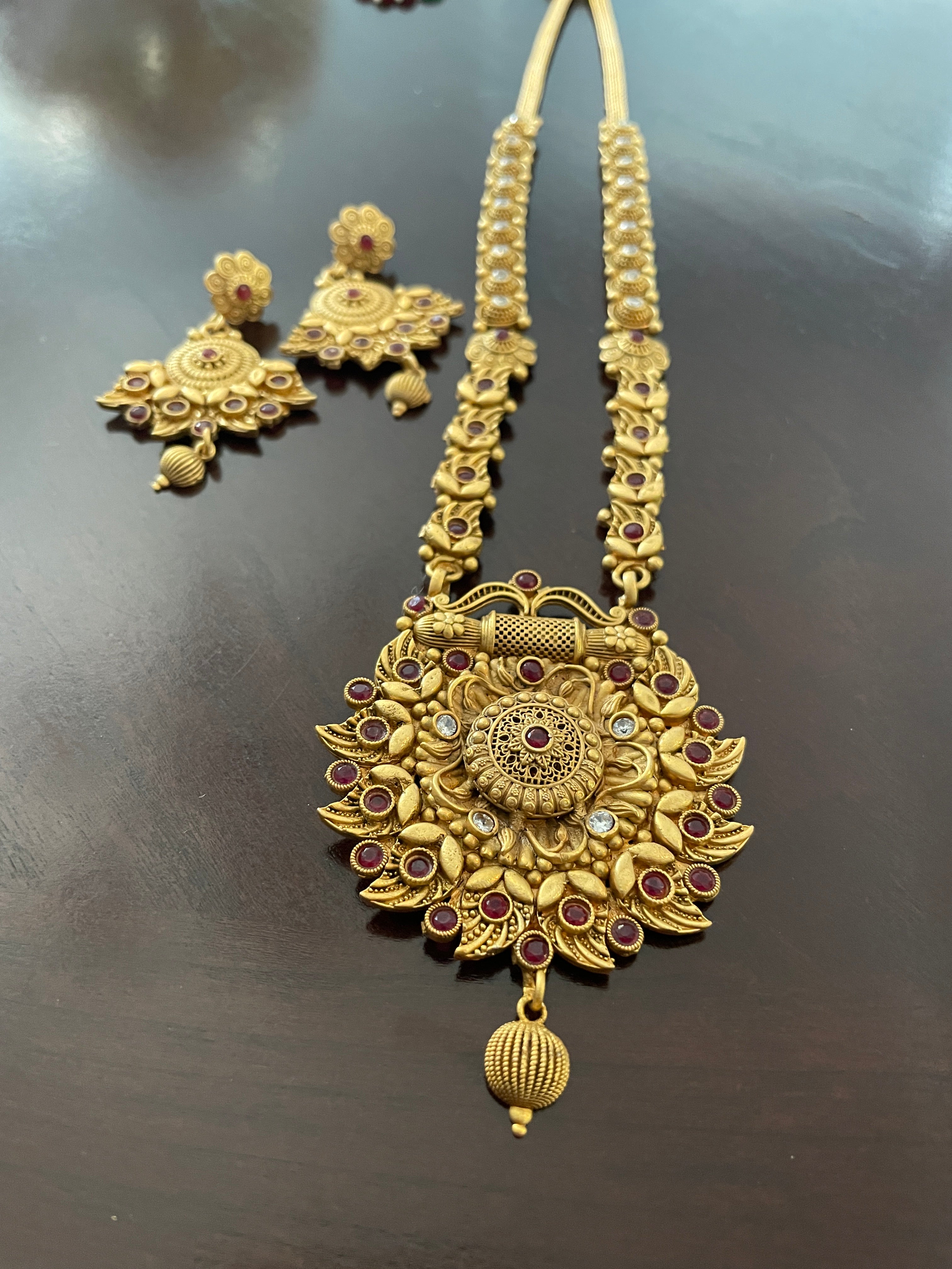 Rajwadi Necklace Set