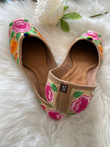 Shoe - Floral Jutti