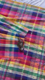 Load and play video in Gallery viewer, Cotton Wovens - Heritage Bhujodi Saree
