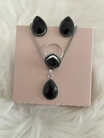 Load image into Gallery viewer, Stone Teardrop Necklace Set - Black
