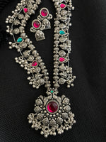 Load image into Gallery viewer, Long Saaz Necklace Antique Silver
