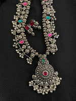 Load image into Gallery viewer, Long Saaz Necklace Antique Silver
