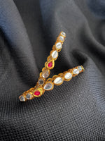 Load image into Gallery viewer, Gold Polish Kundan Bangles Set
