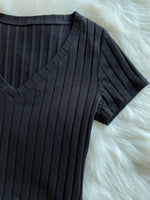 Load image into Gallery viewer, Black Stretch Croptop
