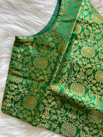 Load image into Gallery viewer, Brocade Blouse - Green
